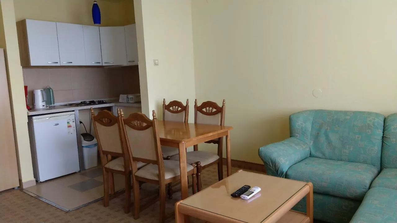 Villa Suzi Donkey Farm With Seaview Smrika Apartment